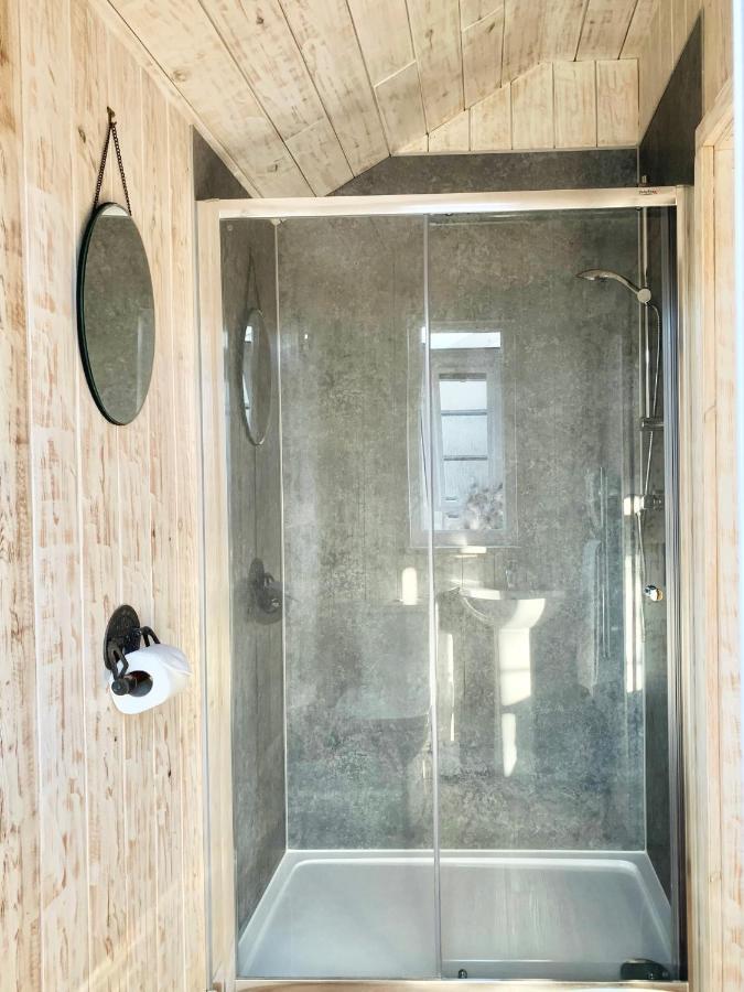 Cosy Cabins Without Hot Tub - Greenway Farm, Drybrook, Forest Of Dean Exterior foto